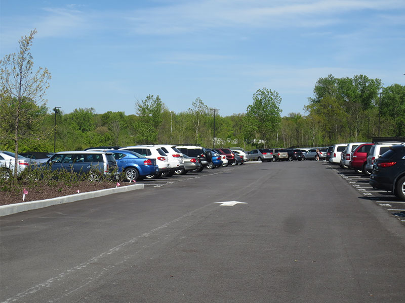Vis-parking-lot